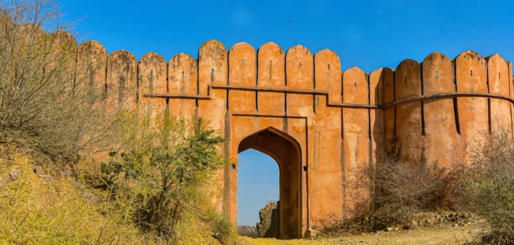 Vinukonda Fort, Guntur, Andhra Pradesh - Vushii.com